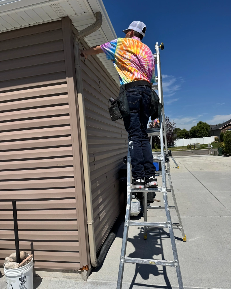 Gutter cleaning groovy gutters